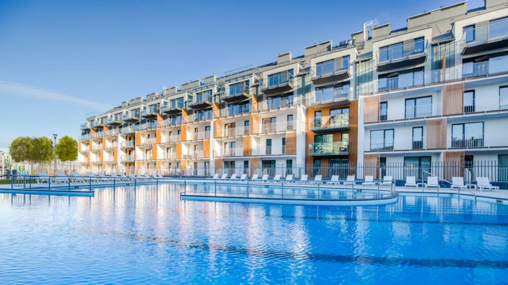 Apartamenty Familijne- Os Feniks コウォブジェク エクステリア 写真